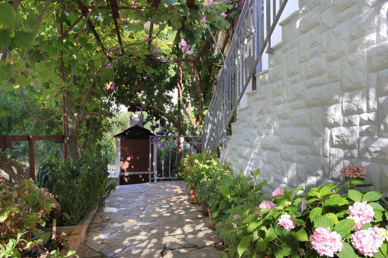 Apartments By The Sea Okrug Gornji, Ciovo - 1069 Τρογκίρ Εξωτερικό φωτογραφία