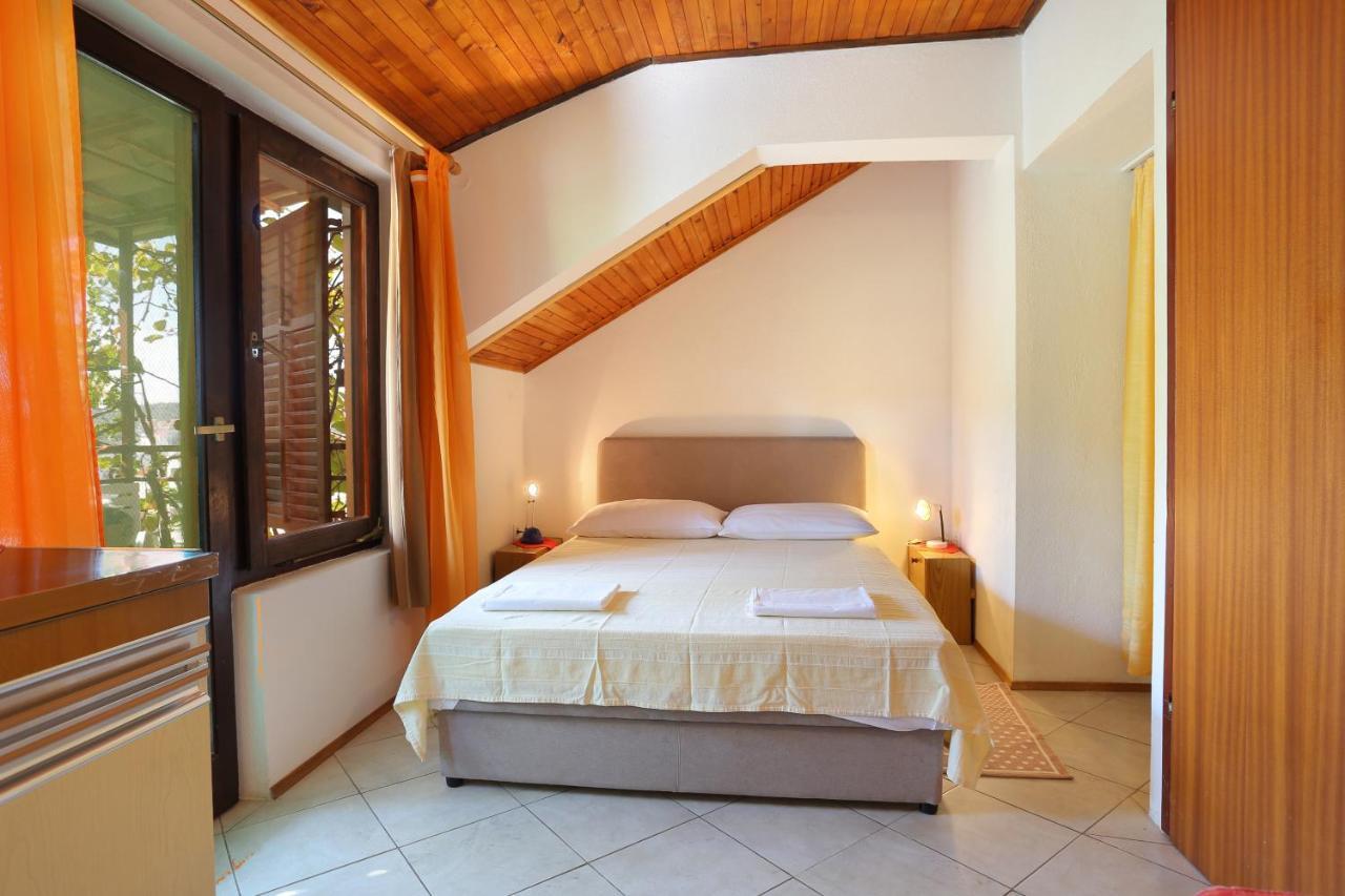 Apartments By The Sea Okrug Gornji, Ciovo - 1069 Τρογκίρ Εξωτερικό φωτογραφία