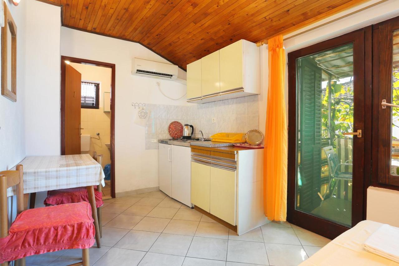 Apartments By The Sea Okrug Gornji, Ciovo - 1069 Τρογκίρ Εξωτερικό φωτογραφία